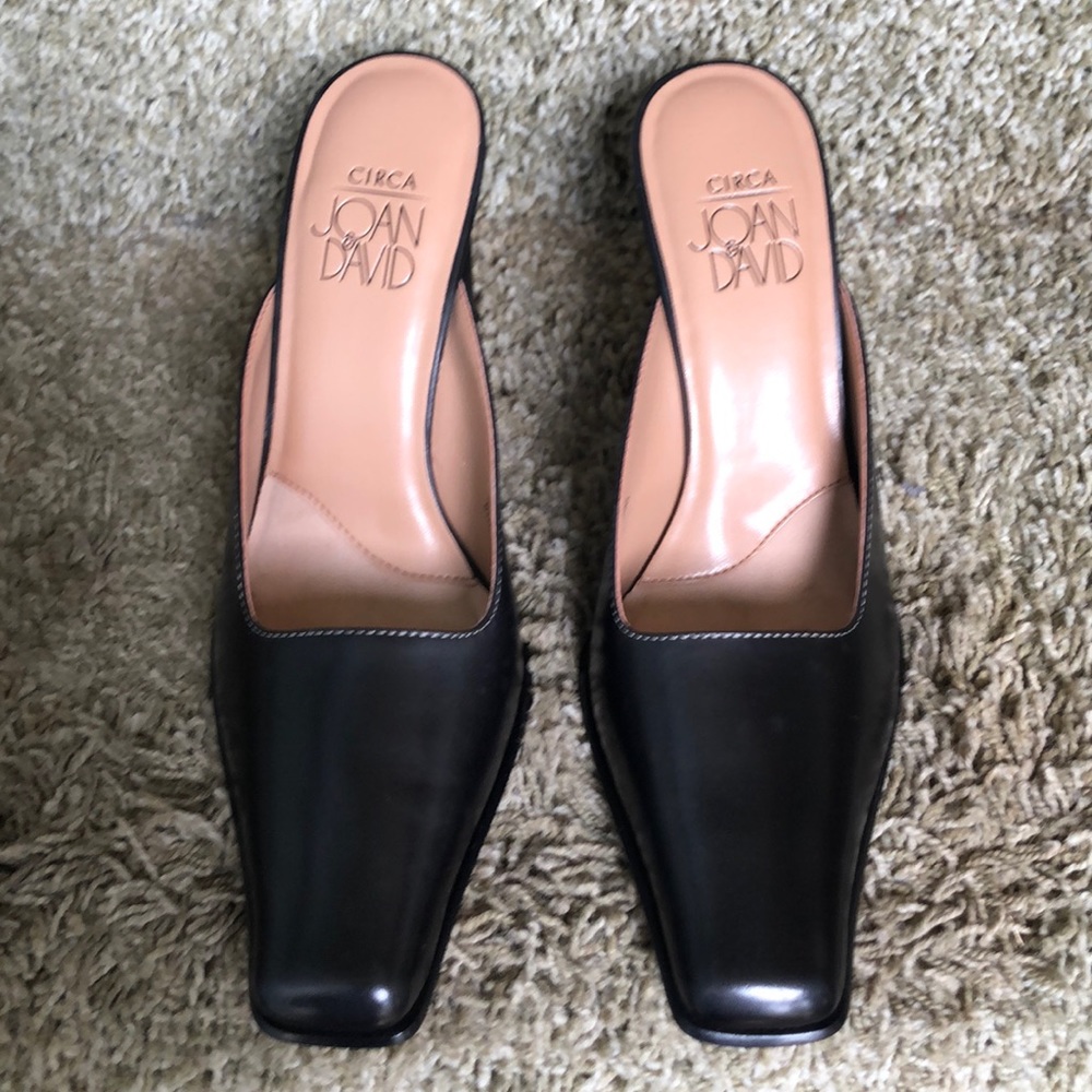Joan & David Mules
